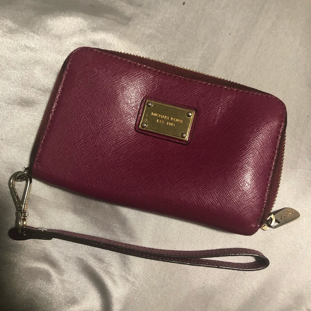Michael Kors Wallet/clutch